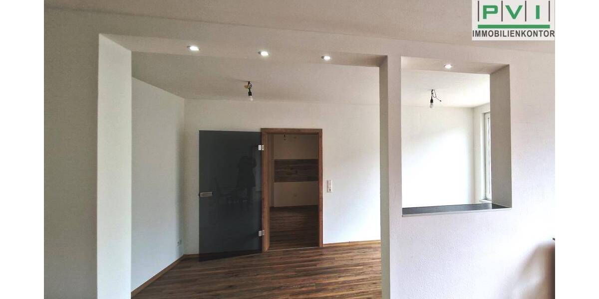 Etagenwohnung Schwarzenberg/Erzgeb. Schwarzenberg - 2 Zimmer, 80 m&sup2;, 648&euro; | Angebot:26155819