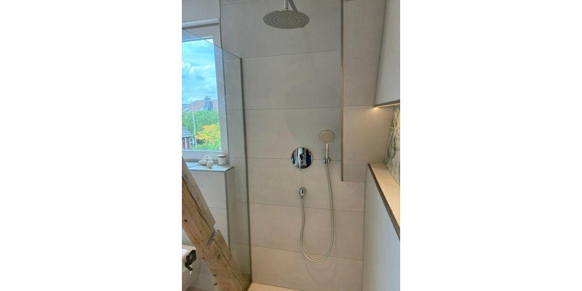 Einfamilienhaus Bad Oeynhausen Dehme - 8 Zimmer, 245 m&sup2;, 2.450&euro; | Angebot:26568095