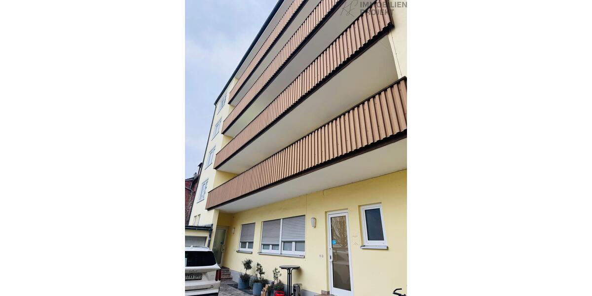 Dachgeschoßwohnung Bayreuth City - 3 Zimmer, 67 m&sup2;, 860&euro; | Angebot:25978582