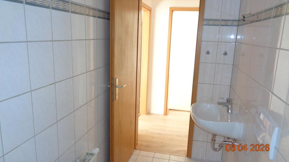 Etagenwohnung Naumburg (Saale) - 2 Zimmer, 45 m&sup2;, 335&euro; | Angebot:26295212