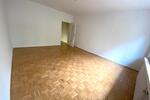 1-Zimmer-Wohnung mit Aufzug und neuem Duschbad direkt an der Oper zimmer