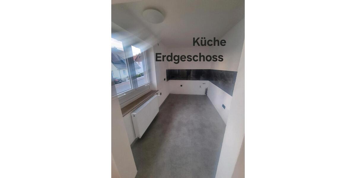 Einfamilienhaus Bad Hersfeld - 4 Zimmer, 160 m&sup2;, 1.500&euro; | Angebot:25868009