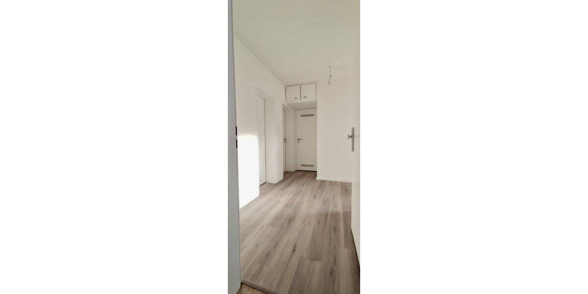 Etagenwohnung Paderborn OT Schloß Neuhaus Schloß Neuhaus - 3 Zimmer, 63 m&sup2;, 880&euro; | Angebot:26762622