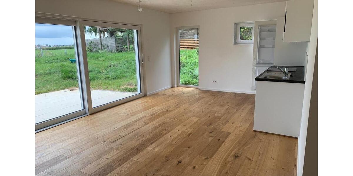Erdgeschoßwohnung Baltmannsweiler - 2 Zimmer, 60 m&sup2;, 950&euro; | Angebot:24600169