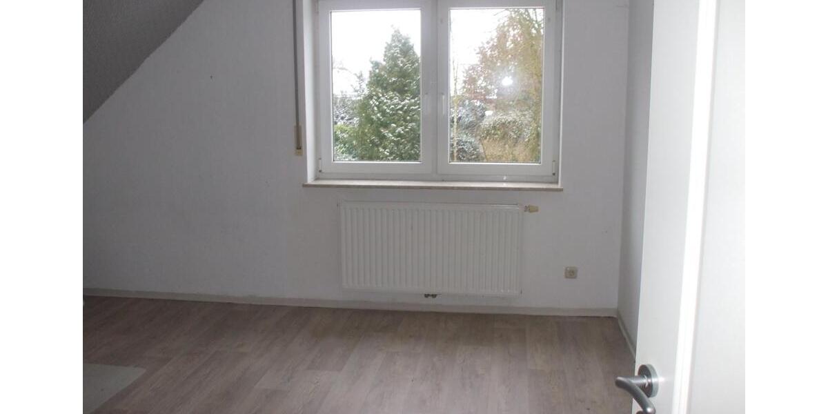 Etagenwohnung Bockhorn - 3 Zimmer, 85 m&sup2;, 750&euro; | Angebot:24739874
