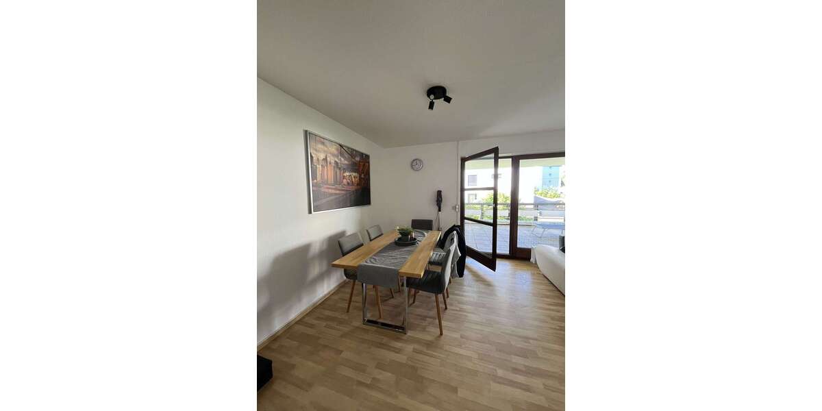 Etagenwohnung Siegen - 2 Zimmer, 64 m&sup2;, 545&euro; | Angebot:26825928