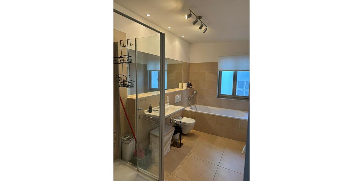 Etagenwohnung Potsdam Potsdam West - 1 Zimmer, 120 m&sup2;, 600&euro; | Angebot:26023756