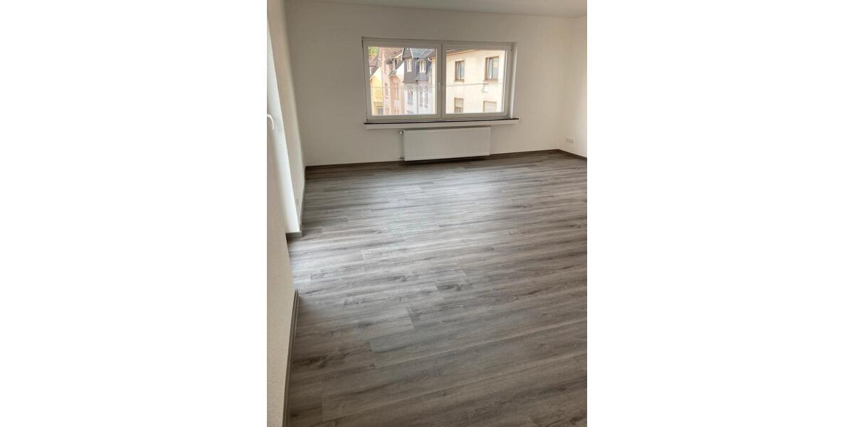Etagenwohnung Siegen - 1 Zimmer, 50 m&sup2;, 470&euro; | Angebot:26517421