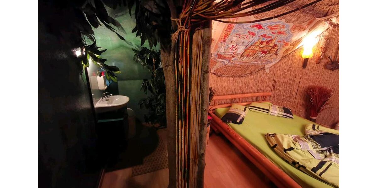 Wohnen auf Zeit Lünen Brambauer - 10 Zimmer, 20 m&sup2;, 50&euro; | Angebot:22697840