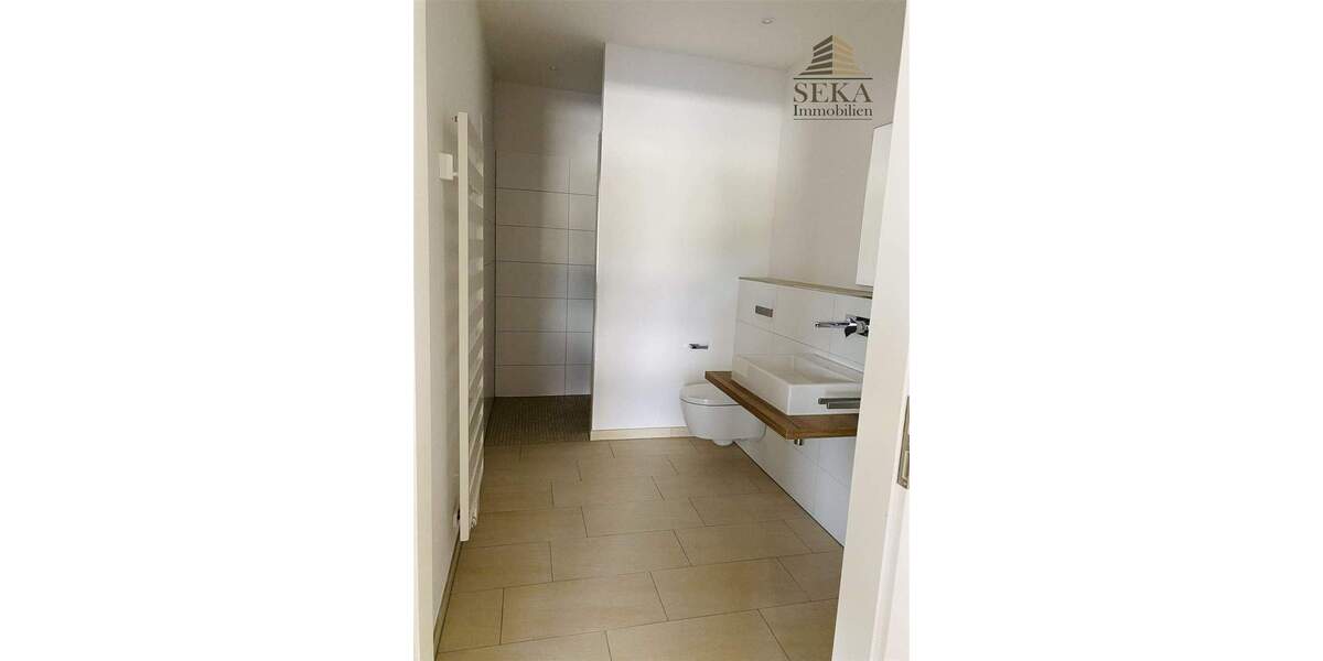 Terrassenwohnung Deggendorf - 3 Zimmer, 127 m&sup2;, 1.420&euro; | Angebot:24873629