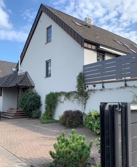 Etagenwohnung Meerbusch - 3 Zimmer, 205 m&sup2;, 1.910&euro; | Angebot:25899126