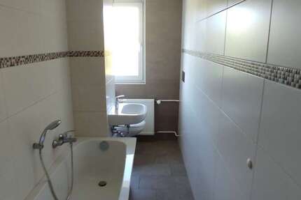 Wohnung Löbau Altlöbau - 4 Zimmer, 70 m&sup2;, 398&euro; | Angebot:23301405