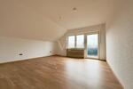 Dachgeschoßwohnung Lingen (Ems) Damaschke - 4 Zimmer, 95 m&sup2;, 850&euro; | Angebot:26492491