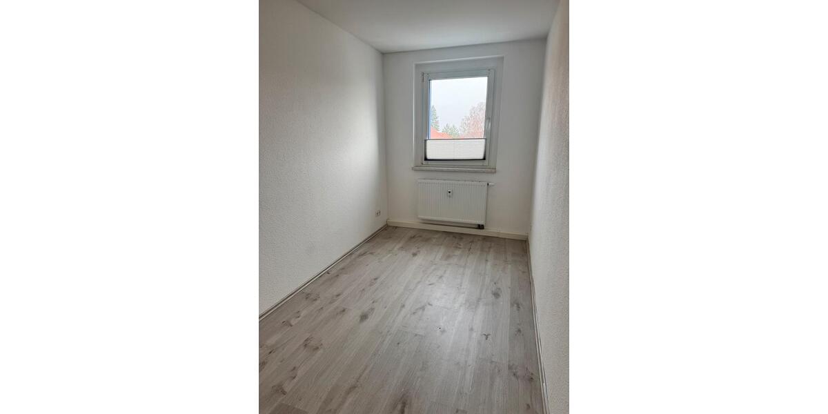 Etagenwohnung Bischofswerda - 3 Zimmer, 63 m&sup2;, 600&euro; | Angebot:24662554