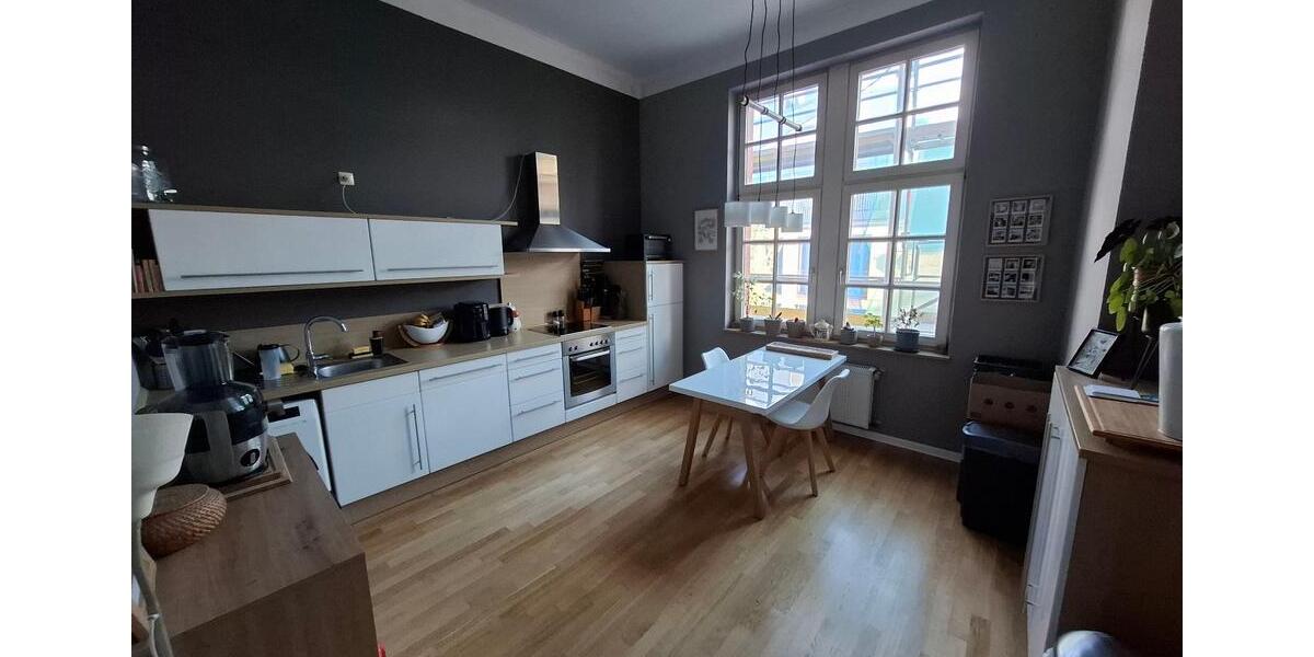 Etagenwohnung Aachen Aachen-Mitte - 2 Zimmer, 94 m&sup2;, 1.100&euro; | Angebot:26266775