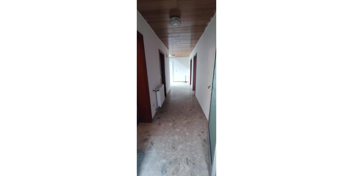 Doppelhaushälfte in Angelburg – ruhige Lage, Garten & Weitblick 4 zimmer