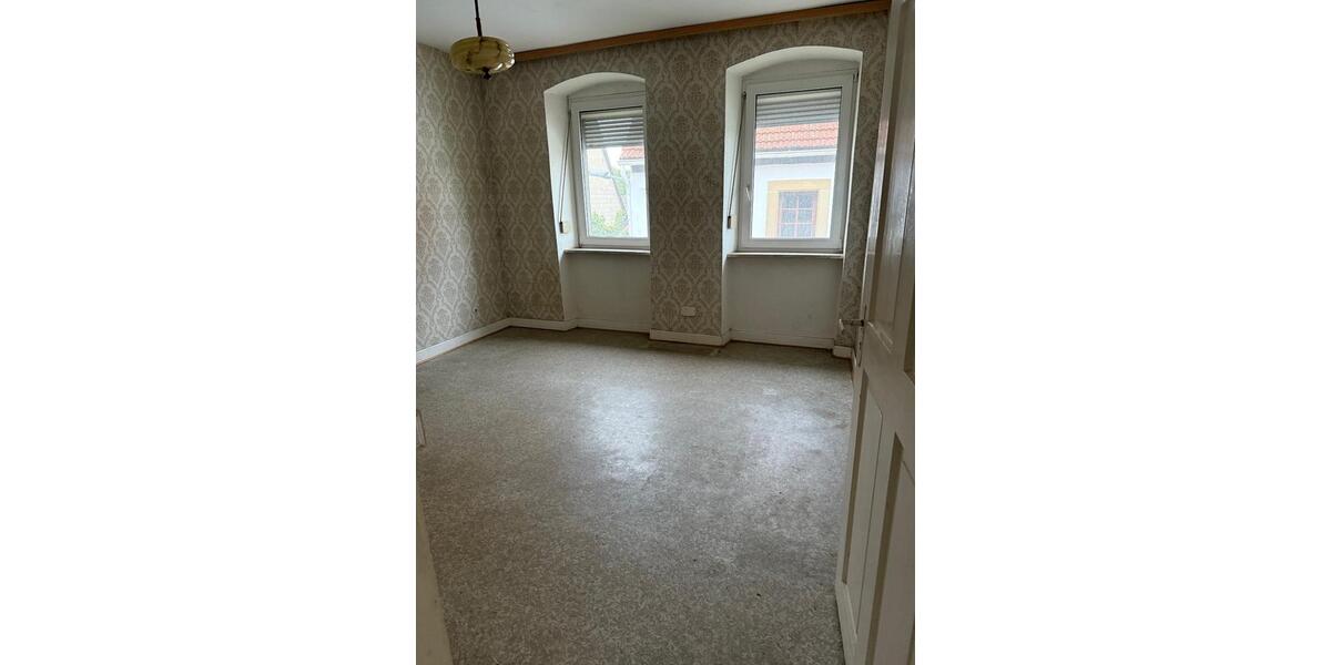 Mietkauf- 9 Jahre Lz. zum selber renovieren Besichtig.24.1.26 8 zimmer