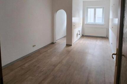 4Raum Wohnung mit sanierten Bad,Garten 4 zimmer