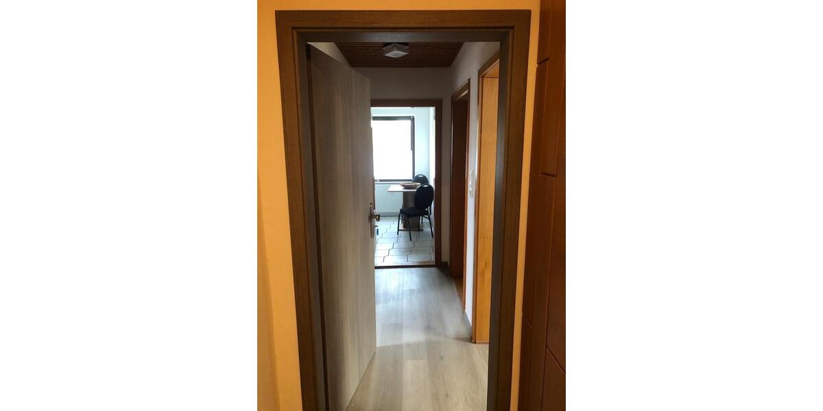 Dachgeschoßwohnung Emden Tholenswehr - 2 Zimmer, 55 m&sup2;, 550&euro; | Angebot:25962460