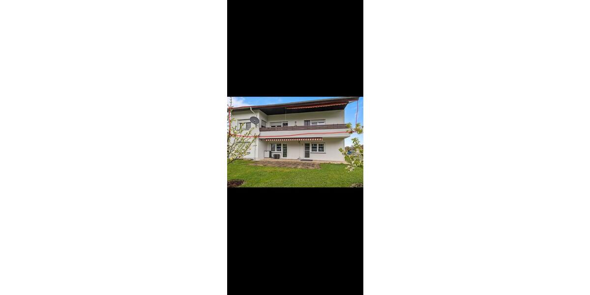 Etagenwohnung Waldshut-Tiengen Tiengen - 4 Zimmer, 108 m&sup2;, 990&euro; | Angebot:26362073