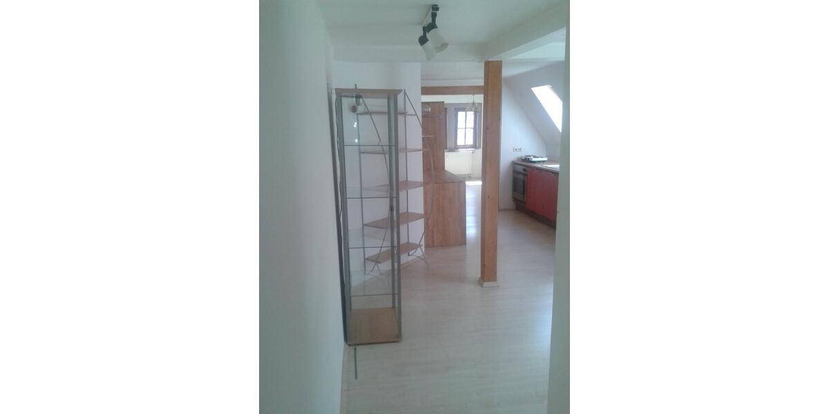 Dachgeschoßwohnung Wiesensteig - 2 Zimmer, 74 m&sup2;, 700&euro; | Angebot:25721134