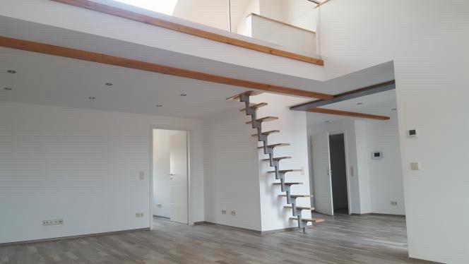 Maisonettenwohnung Ludwigshafen am Rhein Ludwigshafen-Hemshof - 3 Zimmer, 90 m&sup2;, 1.270&euro; | Angebot:25994790