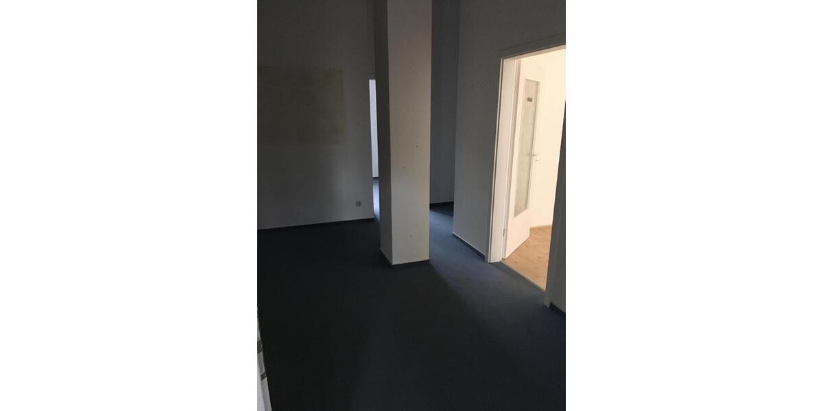 Etagenwohnung Schönheide - 3 Zimmer, 75 m&sup2;, 400&euro; | Angebot:24650264