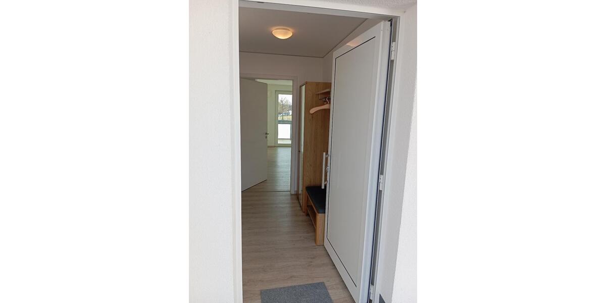Etagenwohnung Ebersdorf bei Coburg - 2 Zimmer, 65 m&sup2;, 850&euro; | Angebot:25403383