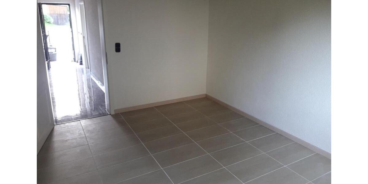 Erdgeschoßwohnung Langenneufnach - 2 Zimmer, 62 m&sup2;, 560&euro; | Angebot:26546162