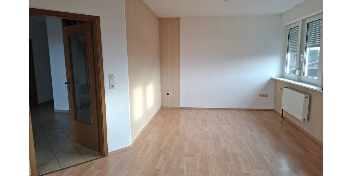 Etagenwohnung Alfhausen - 4 Zimmer, 125 m&sup2;, 620&euro; | Angebot:26155621