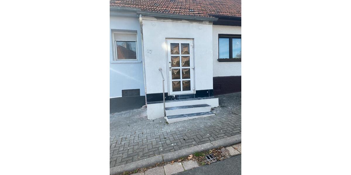 Etagenwohnung Neunkirchen - 4 Zimmer, 65 m&sup2;, 650&euro; | Angebot:26385325
