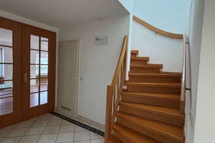 Wohnung zum Mieten in Blaubeuren 1.290 € 160.92 m² 5.5 zimmer