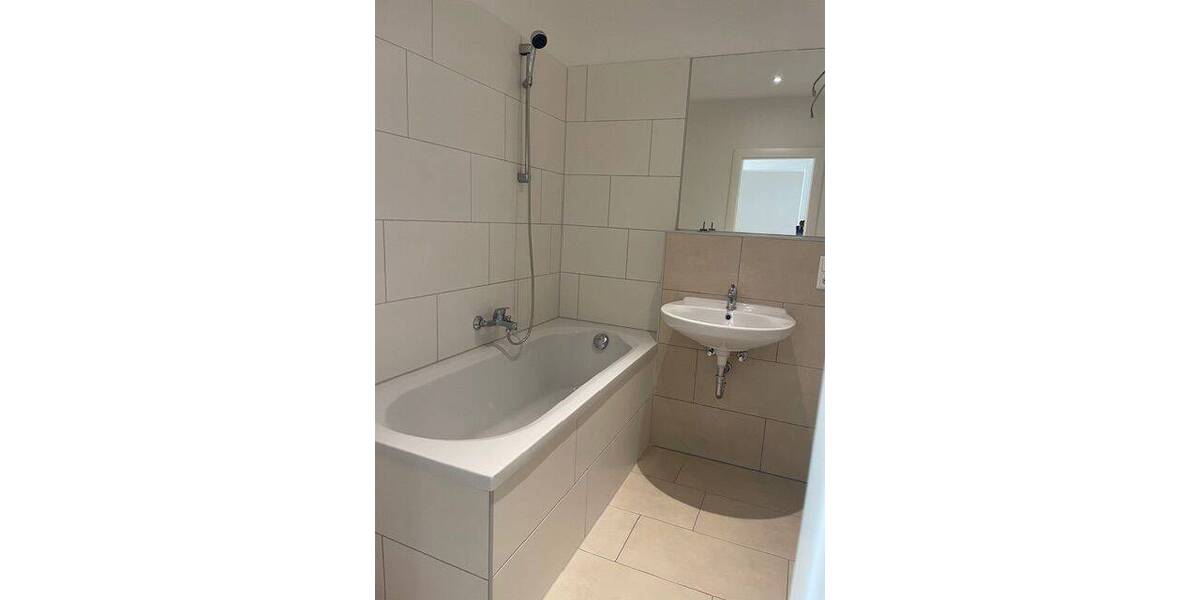 Etagenwohnung Erfurt Rieth - 3 Zimmer, 67 m&sup2;, 490&euro; | Angebot:26787288