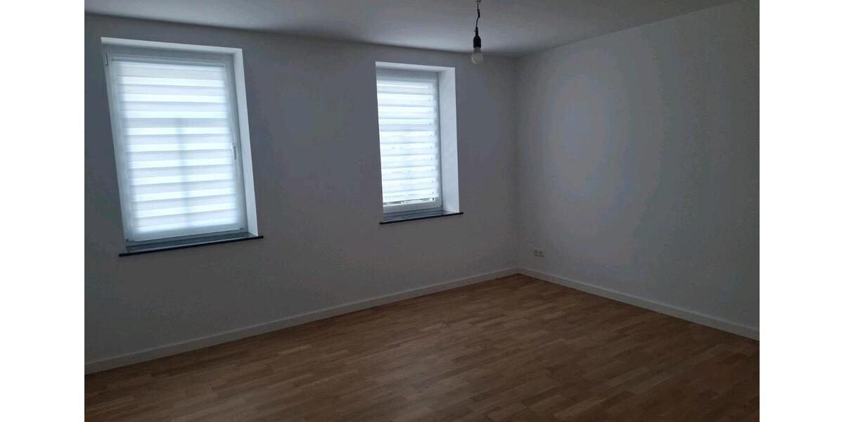 Erdgeschoßwohnung Borna - 3 Zimmer, 110 m&sup2;, 1.200&euro; | Angebot:24680886