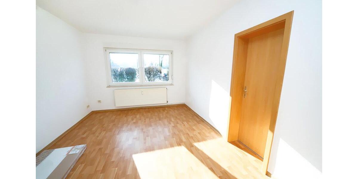 Etagenwohnung Helbra - 2 Zimmer, 45 m&sup2;, 249&euro; | Angebot:25428362