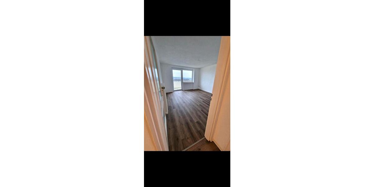 Etagenwohnung Durach - 3 Zimmer, 69 m&sup2;, 1.250&euro; | Angebot:24829071