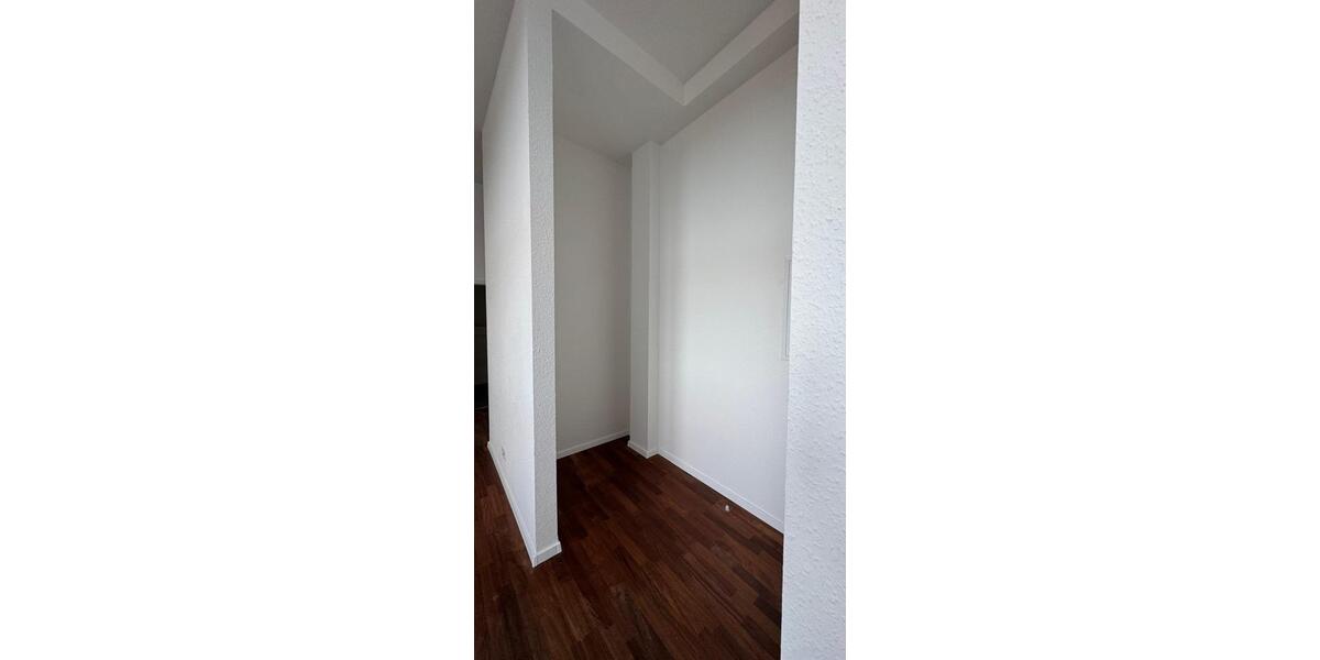 Etagenwohnung Saarbrücken - 3 Zimmer, 76 m&sup2;, 1.100&euro; | Angebot:26351506