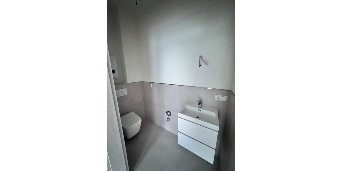 Erdgeschoßwohnung Gummersbach - 3.5 Zimmer, 87 m&sup2;, 1.130&euro; | Angebot:24141550