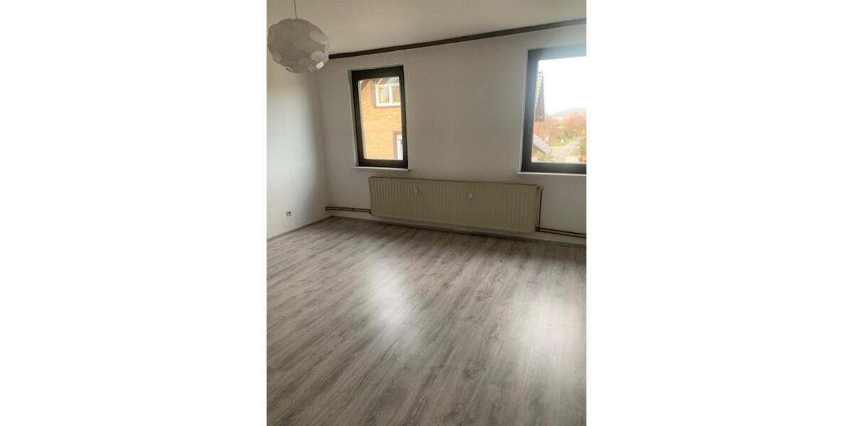 Etagenwohnung Gudensberg - 3 Zimmer, 110 m&sup2;, 695&euro; | Angebot:25056840