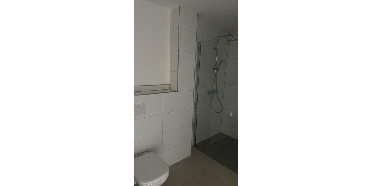 Erdgeschoßwohnung Kehl - 2 Zimmer, 68 m&sup2;, 1.140&euro; | Angebot:26325779