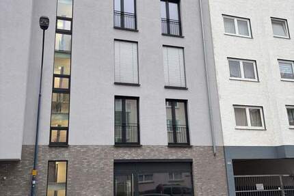 Wohnung Offenbach am Main Hafen - 3 Zimmer, 106 m&sup2;, 1.990&euro; | Angebot:24250977