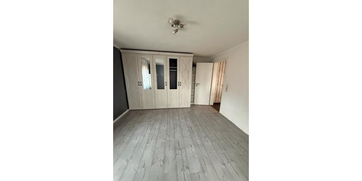 Einfamilienhaus in ruhiger Lage von Barby-Breitenhagen mit Garage 3.5 zimmer