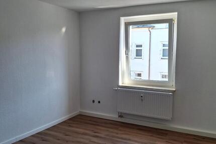 Wohnung Köthen (Anhalt) - 1 Zimmer, 29 m&sup2;, 195&euro; | Angebot:26097933