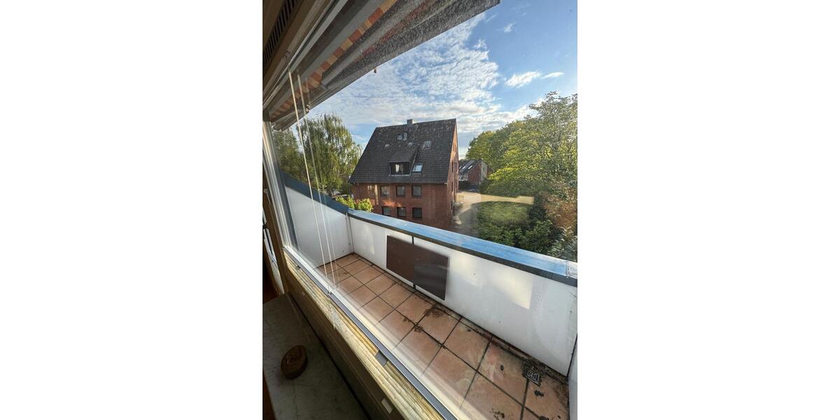 Etagenwohnung Hamburg Billstedt - 3 Zimmer, 76 m&sup2;, 2.100&euro; | Angebot:26616991