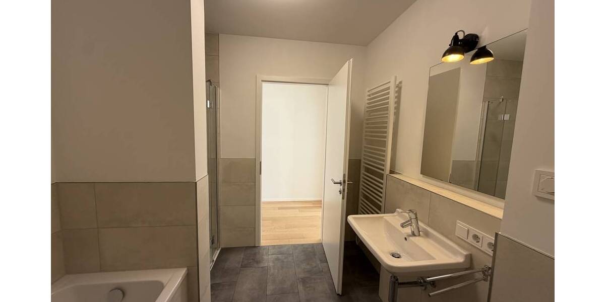 Etagenwohnung Stuttgart / Feuerbach Feuerbach - 3 Zimmer, 80 m&sup2;, 1.900&euro; | Angebot:26376113