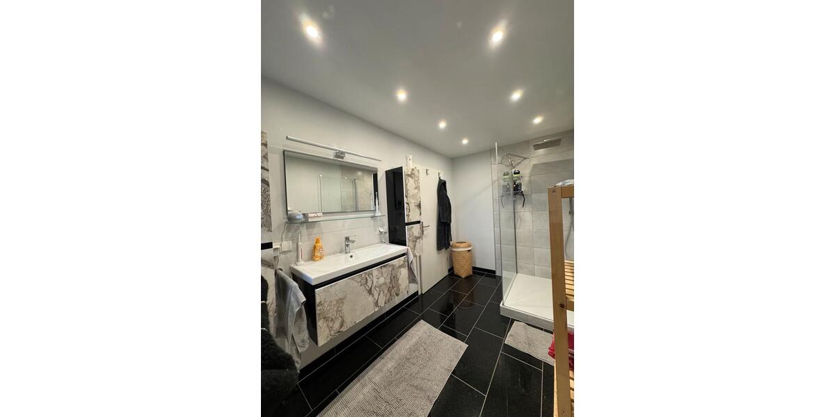 Einfamilienhaus Mayen - 6.5 Zimmer, 165 m&sup2;, 1.360&euro; | Angebot:24361846