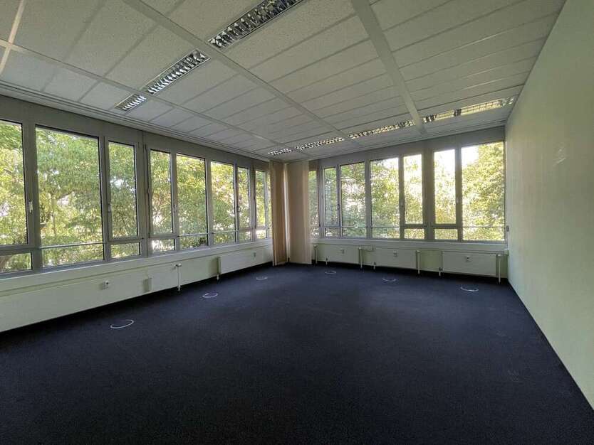 Genügend Platz zum Wachsen- Ihr neues Büro in den Gohlis Arkaden! 11 zimmer