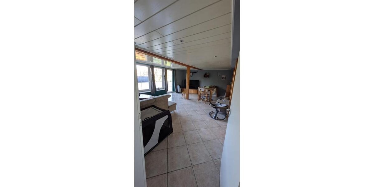 Erdgeschoßwohnung Hüttenberg - 4 Zimmer, 120 m&sup2;, 1.750&euro; | Angebot:26250147