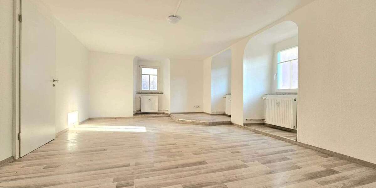 Etagenwohnung Löbejün Löbejün - 2 Zimmer, 39 m&sup2;, 200&euro; | Angebot:24653532