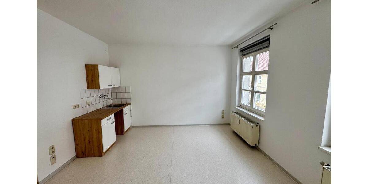 Etagenwohnung Neustrelitz - 1 Zimmer, 45 m&sup2;, 360&euro; | Angebot:25591917